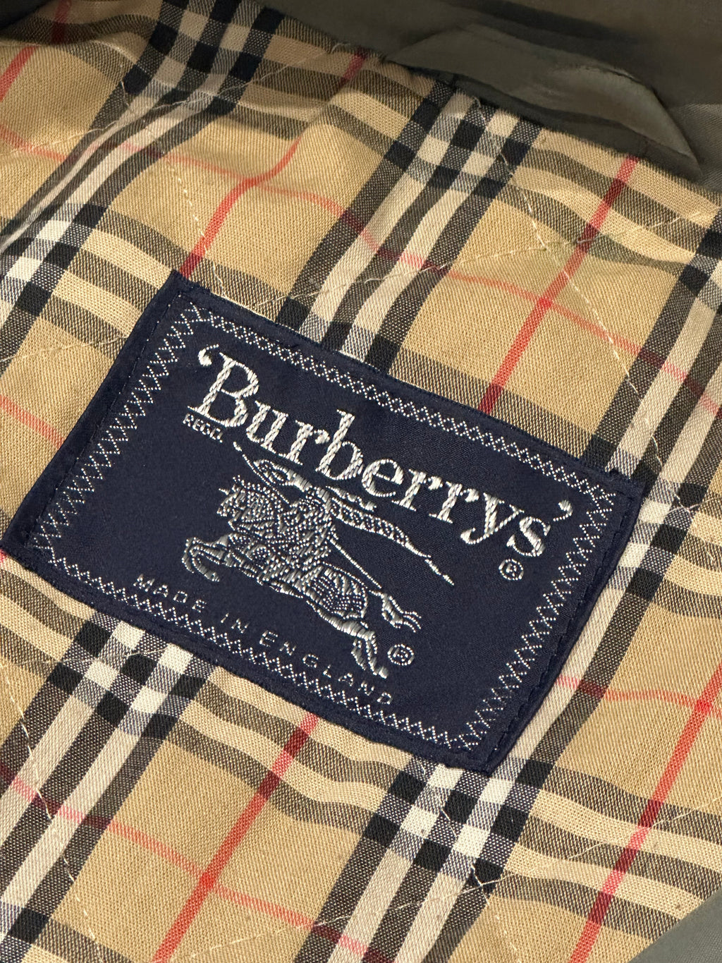 Burberry vintage bomber jacket (M)