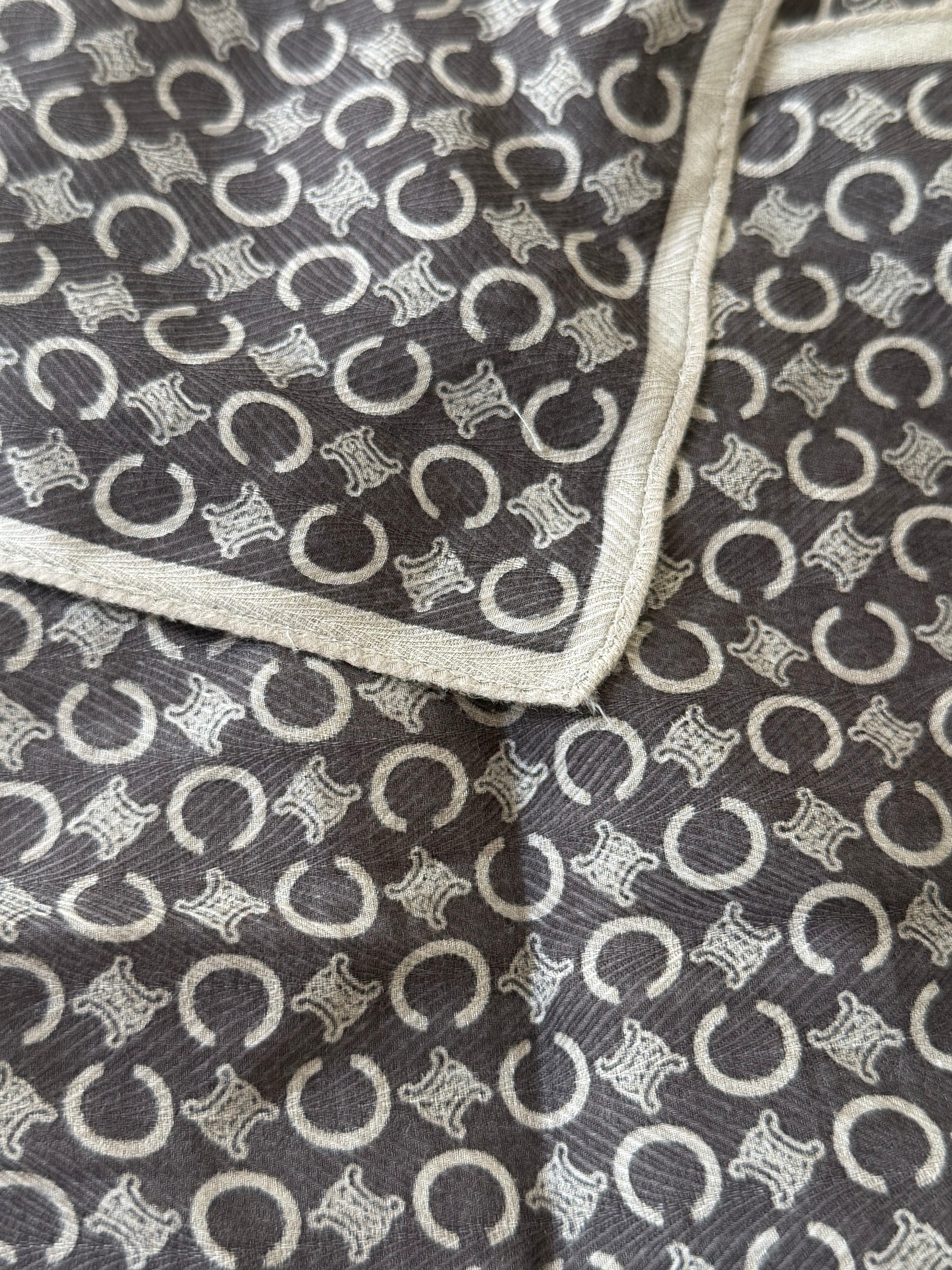 CELINE NECK SCARF POCKET SQUARE 45CM
