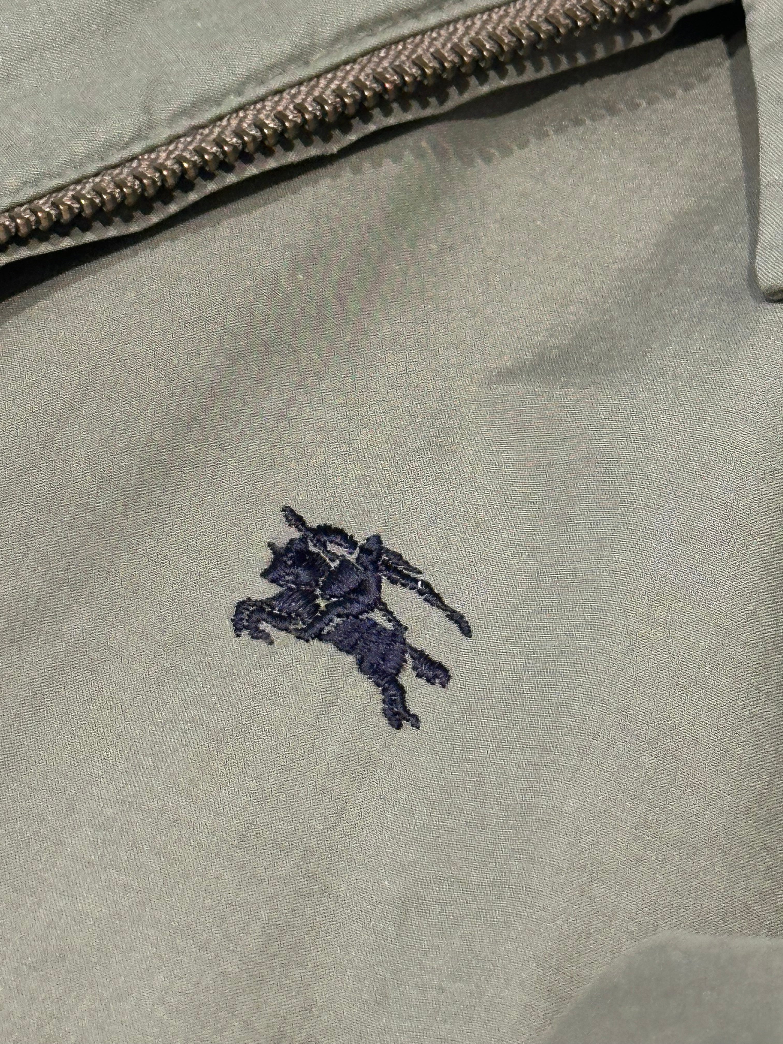 Burberry vintage bomber jacket (M)