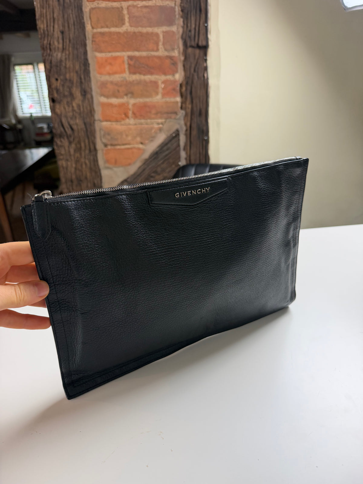 Pre-Owned Givenchy Leather Clutch Large Wallet Pouch Silver Hardware