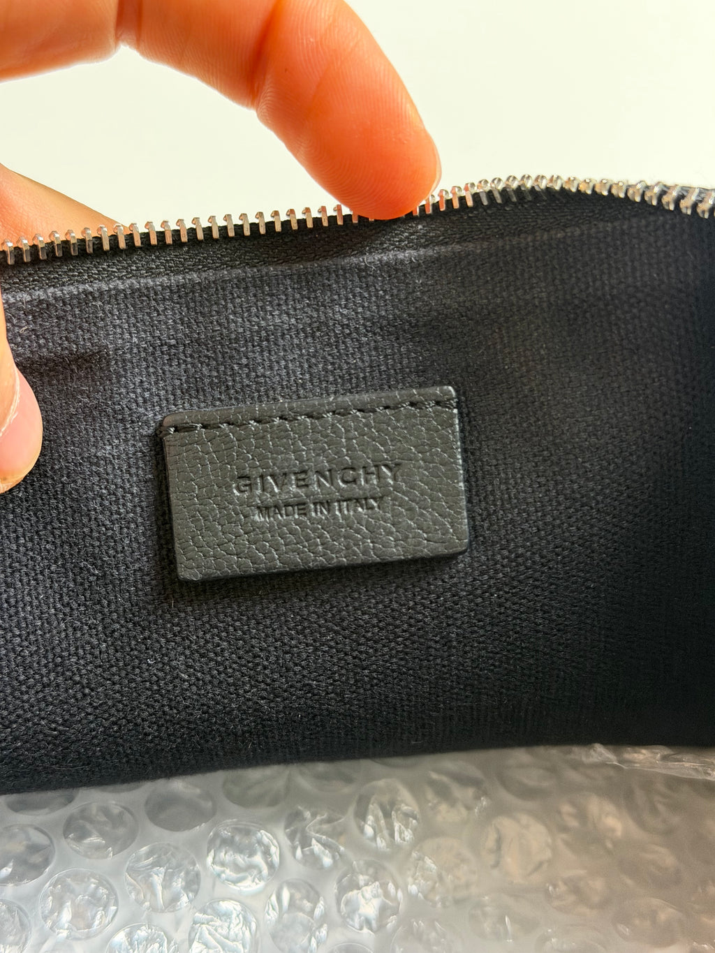 Pre-Owned Givenchy Leather Clutch Large Wallet Pouch Silver Hardware