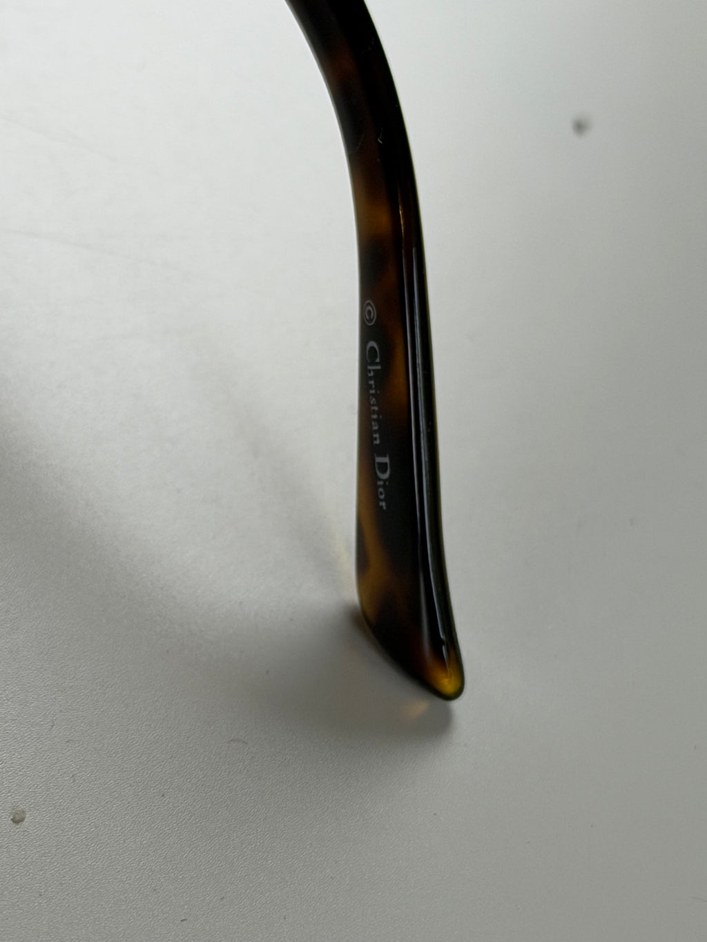 Pre-Owned Dior D Sunglasses Translucent Tortoise Acetate