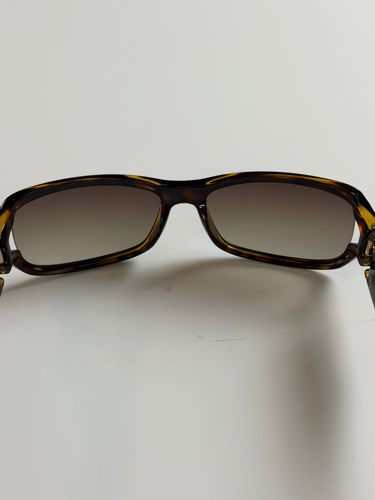 Pre-Owned Dior D Sunglasses Translucent Tortoise Acetate