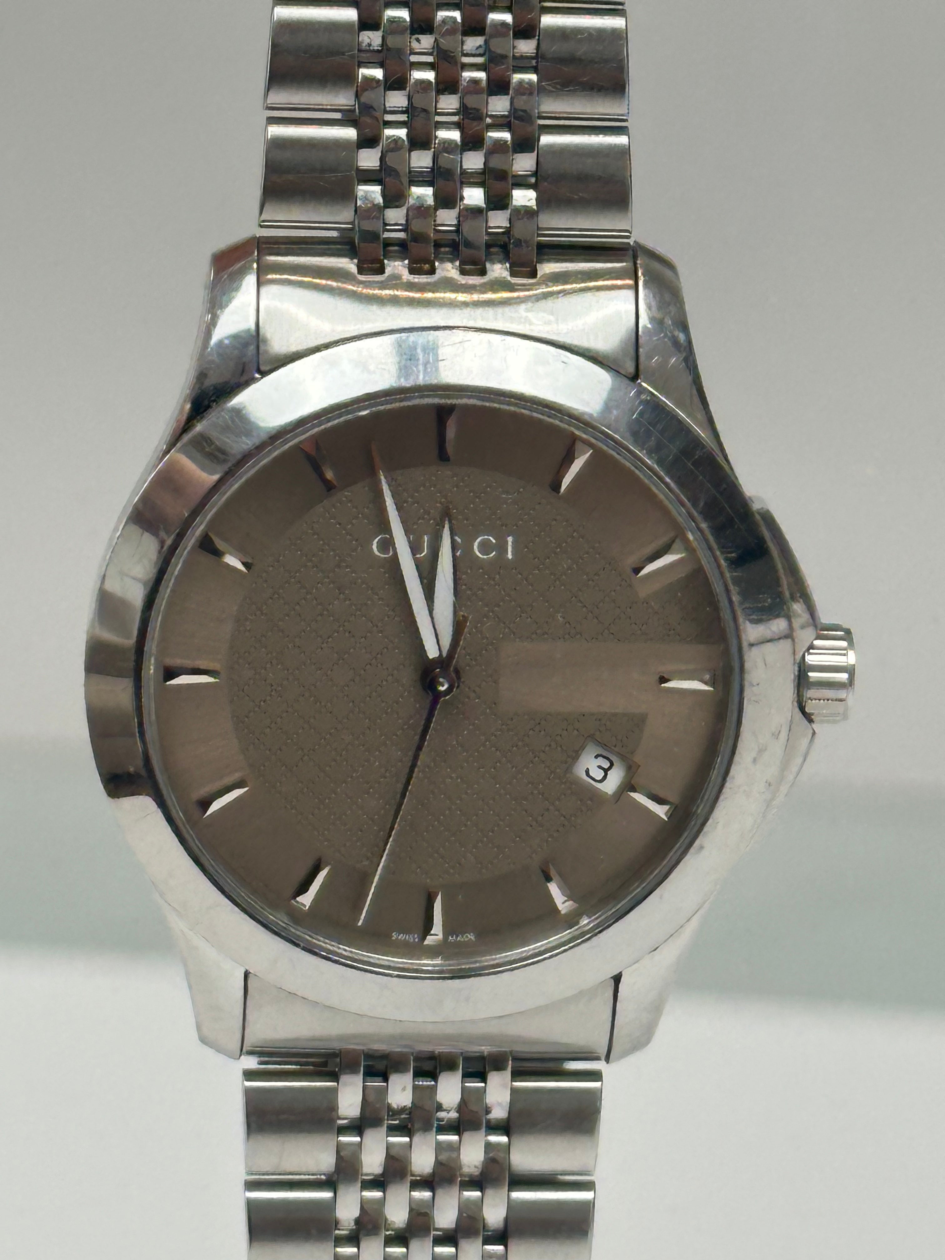 Gucci Pre-Owned Men’s Watch -  Timeless 38mm