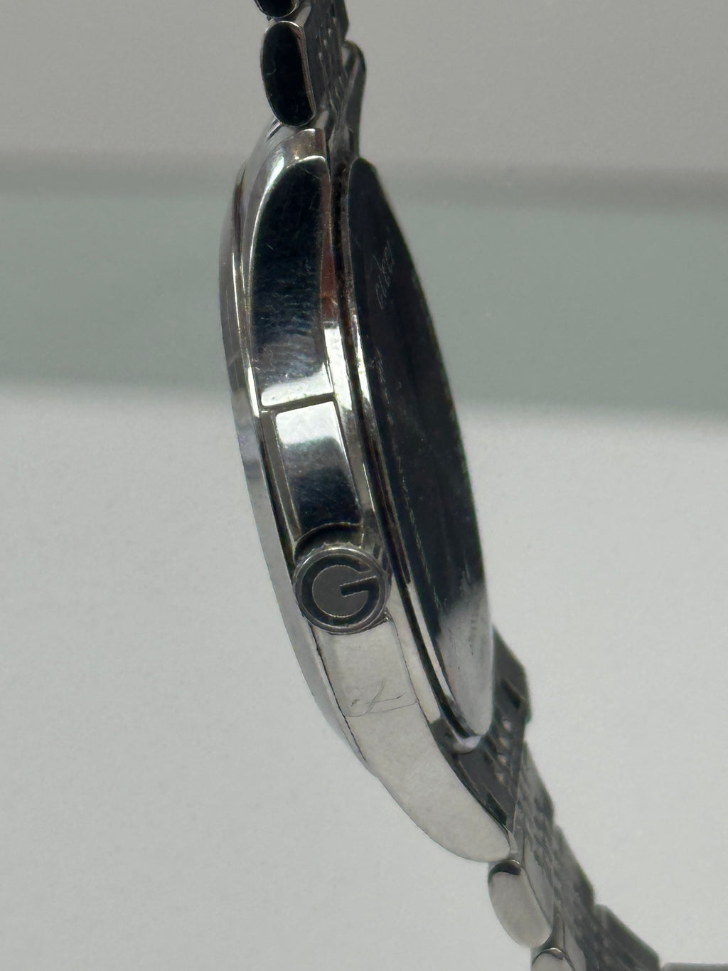 Gucci Pre-Owned Men’s Watch -  Timeless 38mm