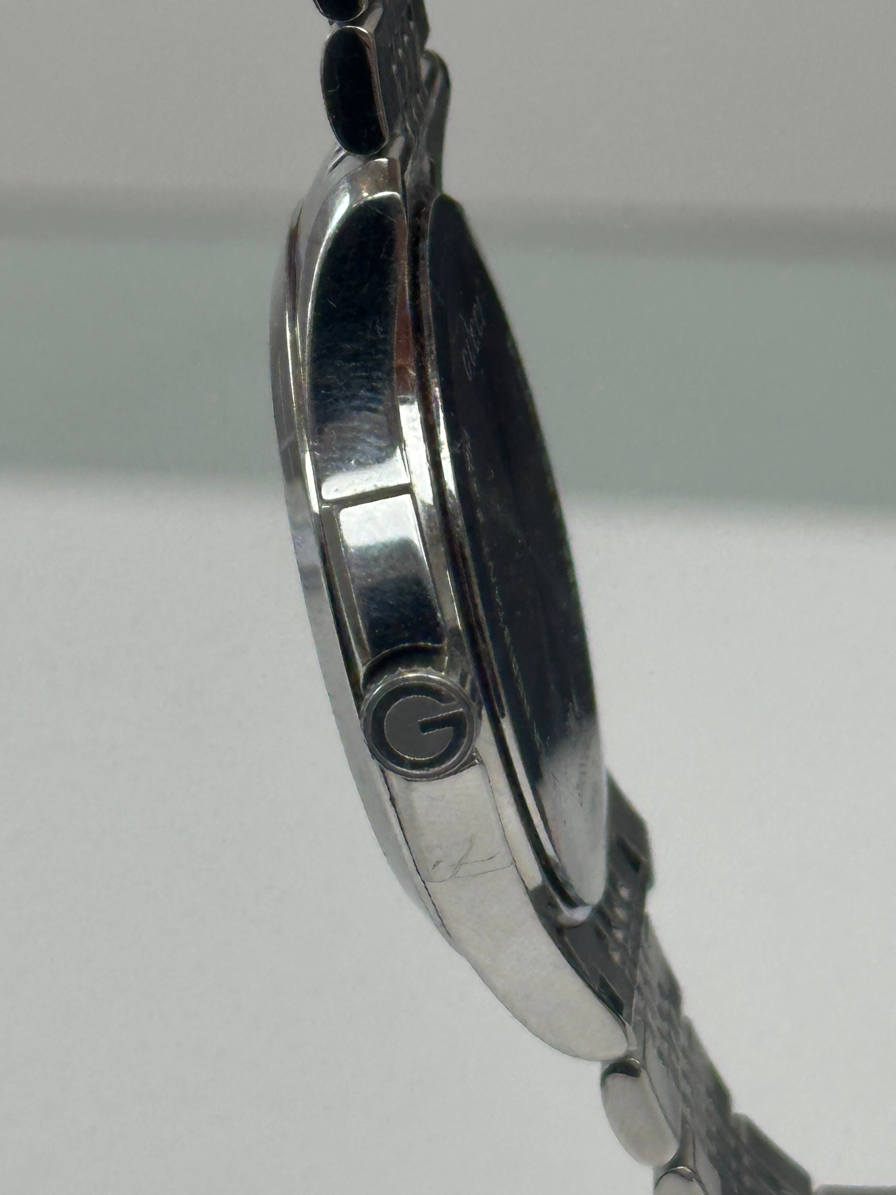 Gucci Pre-Owned Men’s Watch -  Timeless 38mm